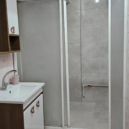 In The Part Of Town Apartment *